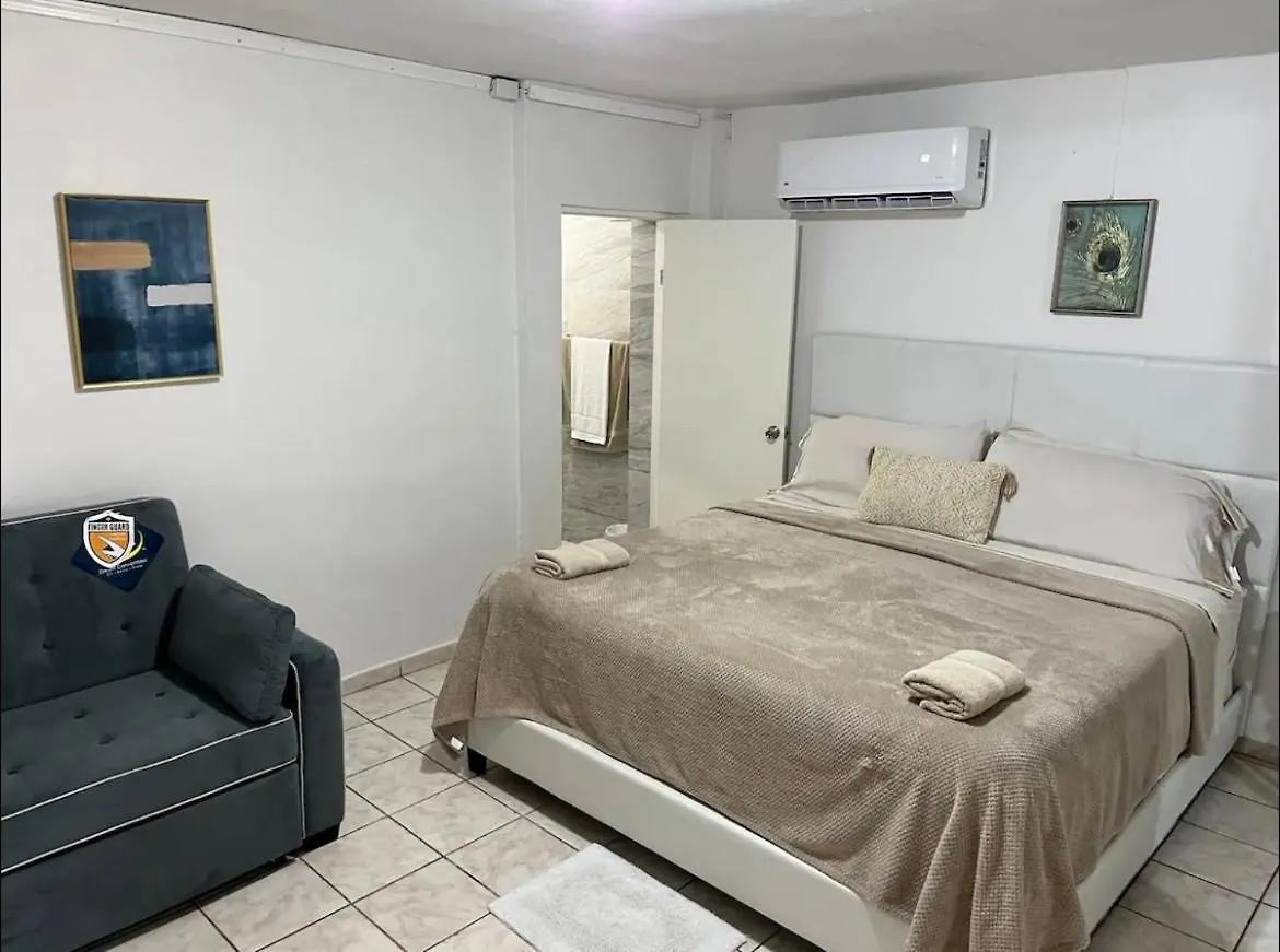 Shalex House 4 Apartment Loiza