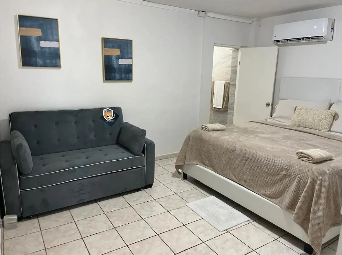 Shalex House 4 Apartment Loiza