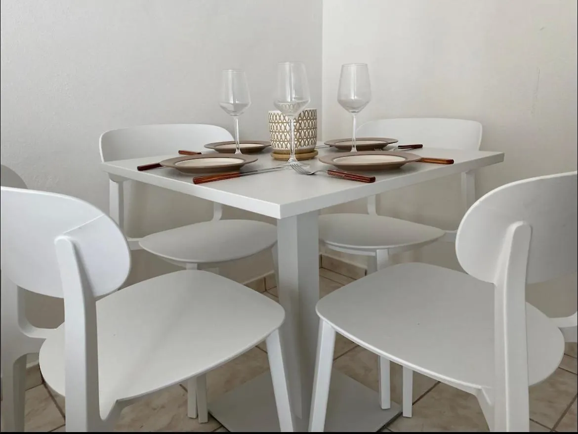 Shalex House 4 Apartment Loiza