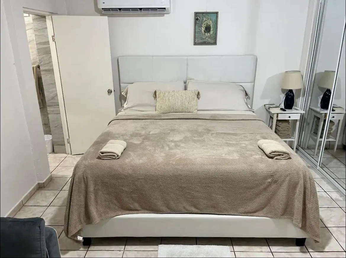 Shalex House 4 Apartment Loiza
