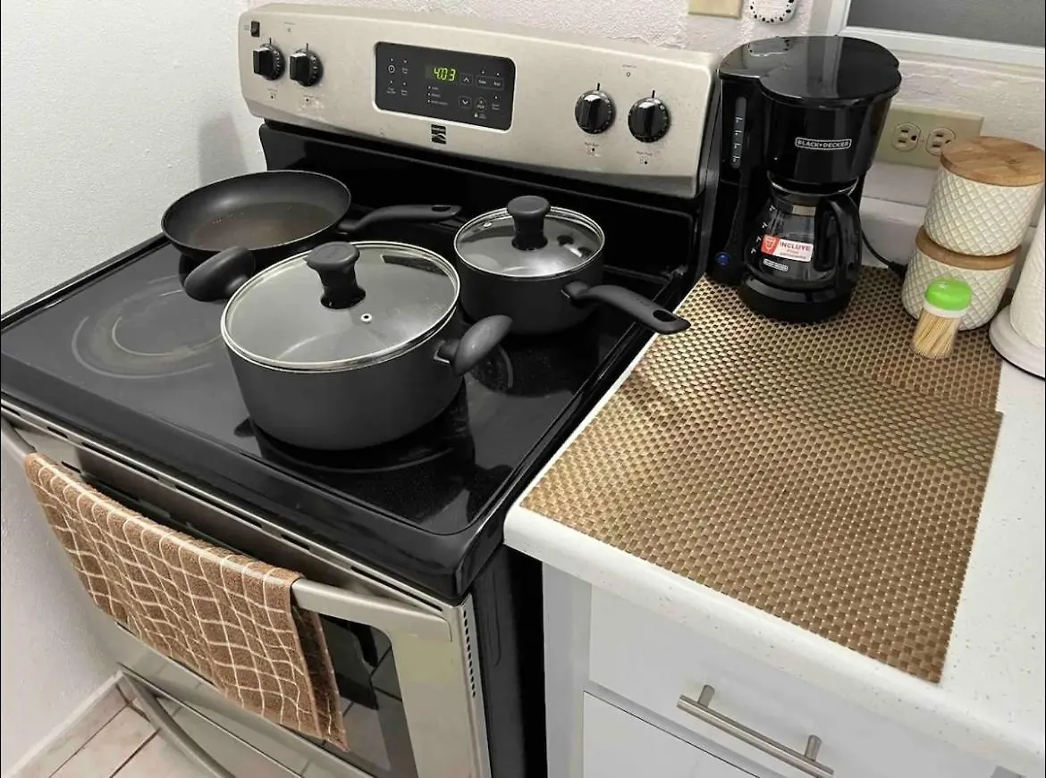 Shalex House 4 Apartment Loiza